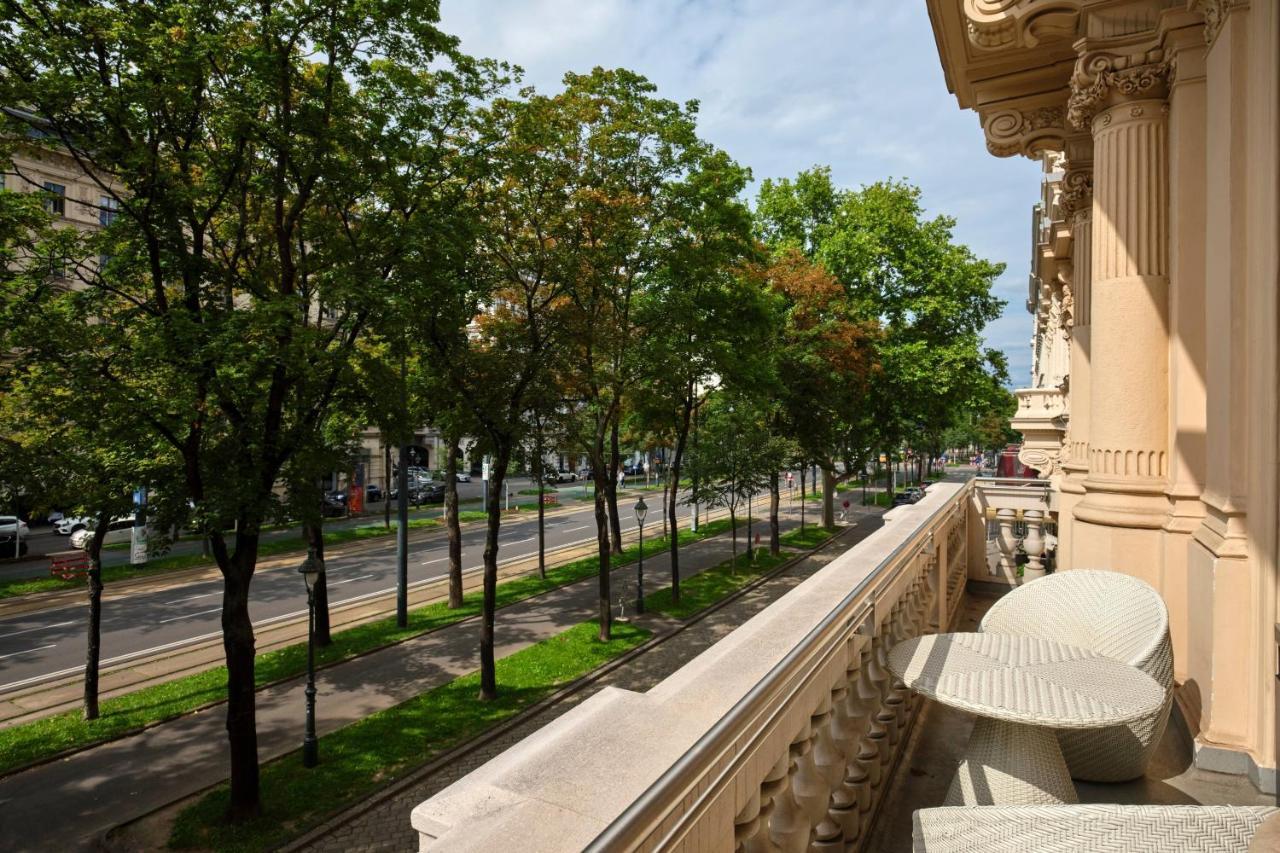 The Ritz-carlton, 5* Viena