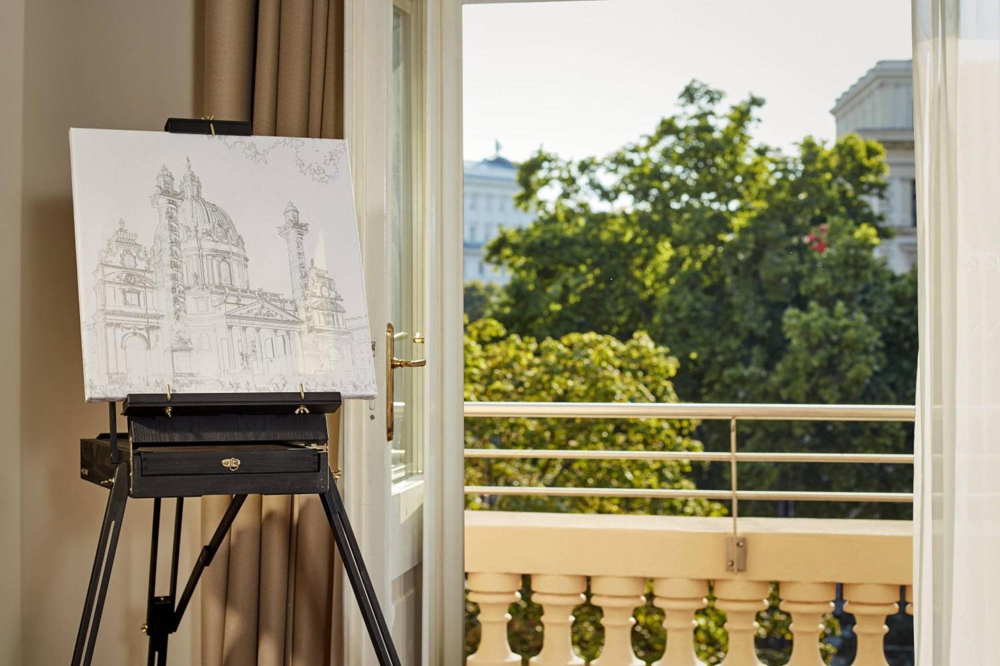 The Ritz-carlton, Hotel Viena